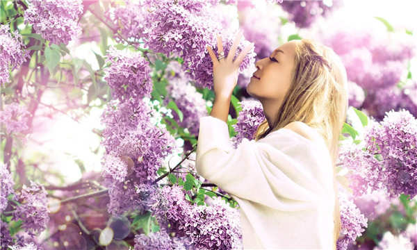 南城街道代生供卵代怀：为不孕不育患者家庭开启新生之路
